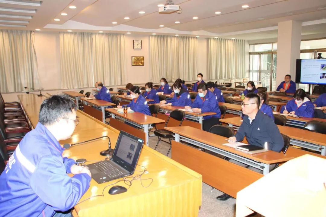 中國船舶風(fēng)帆公司團委召開(kāi)2022 年度基層團組織書(shū)記述職評議會(huì )